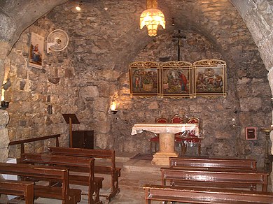 كنيسة القديس حنانيا والكنيسة المريمية