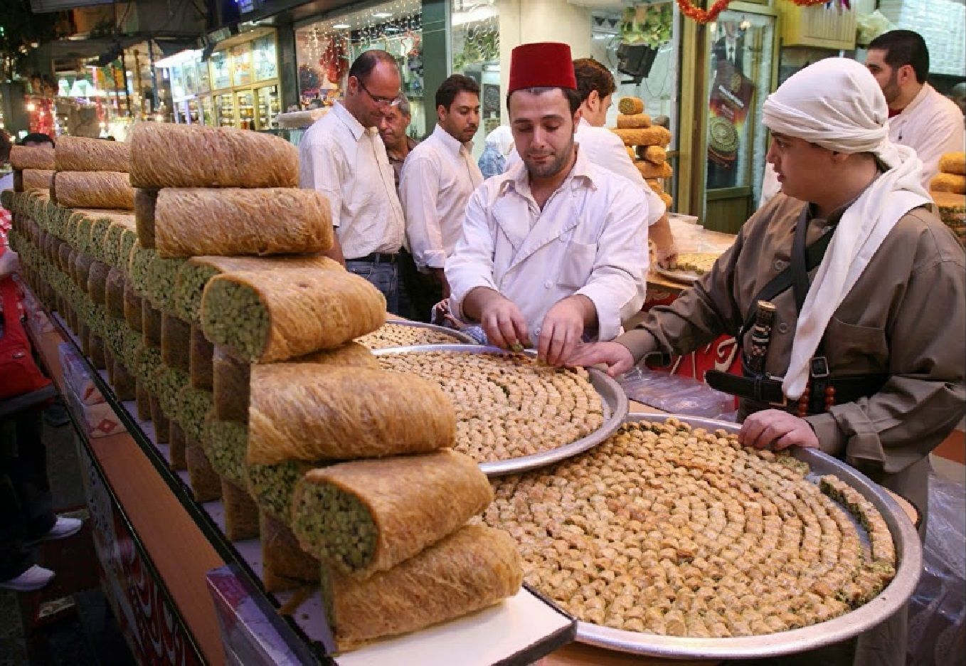 سوق الجزماتية حلويات