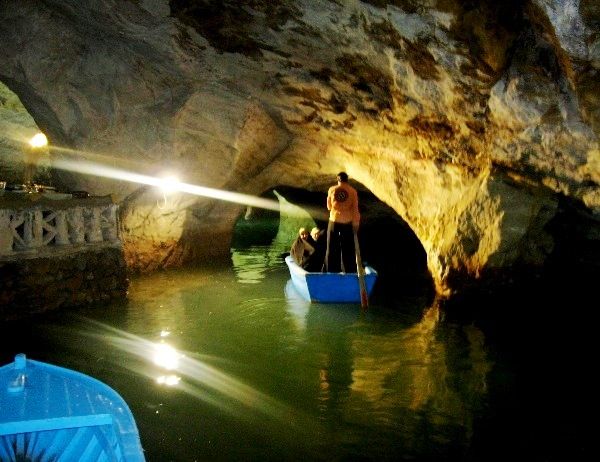 مغارة موسى - Moussa Grotto