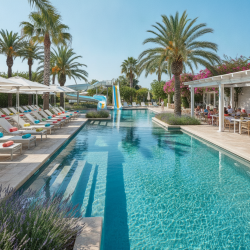 Cool Off at These Summer Pools in Damascus!